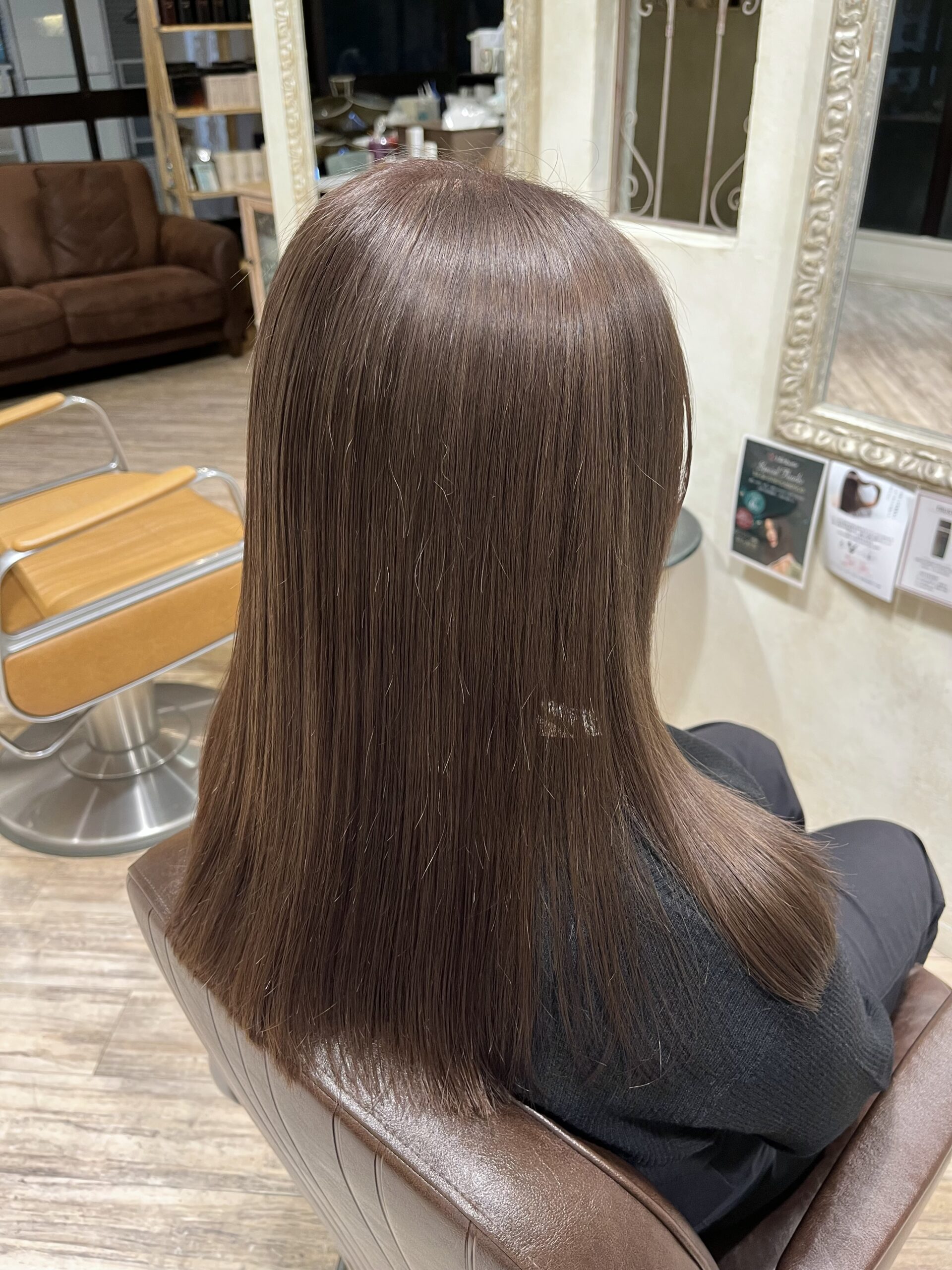 ダブルカラーでグレージュ🩶のメイン画像